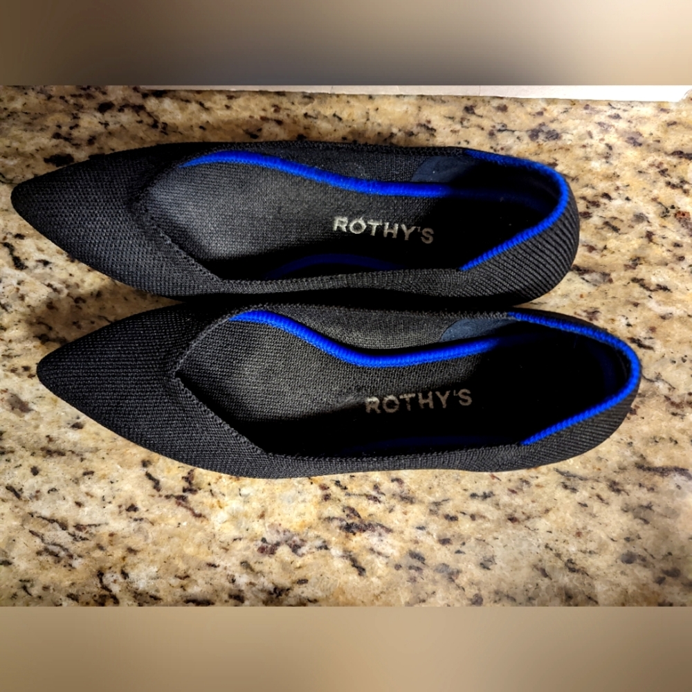 Rothys The Point Black size 6